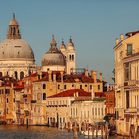 Wow Suite 5 Min From San Marco ヴェネツィア エクステリア 写真