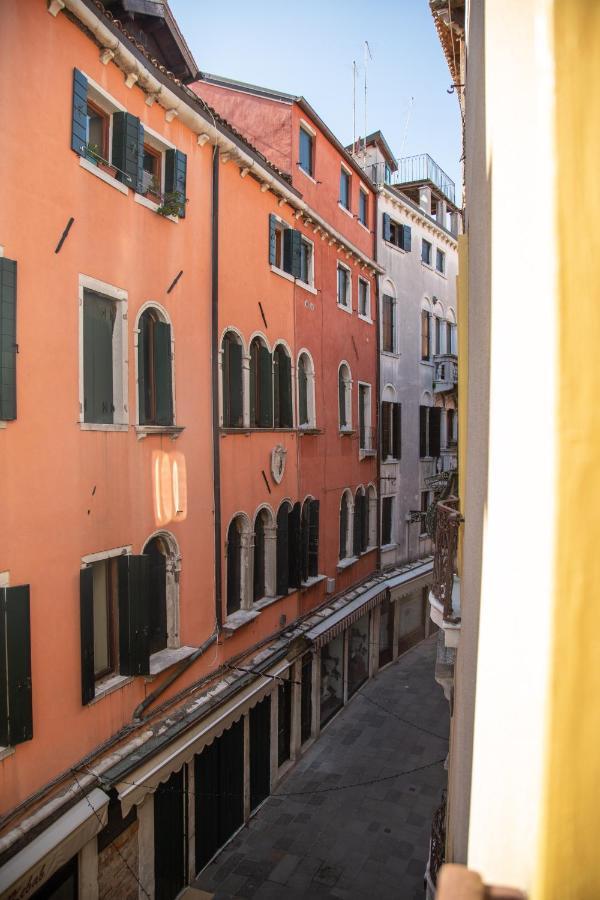 Wow Suite 5 Min From San Marco ヴェネツィア エクステリア 写真